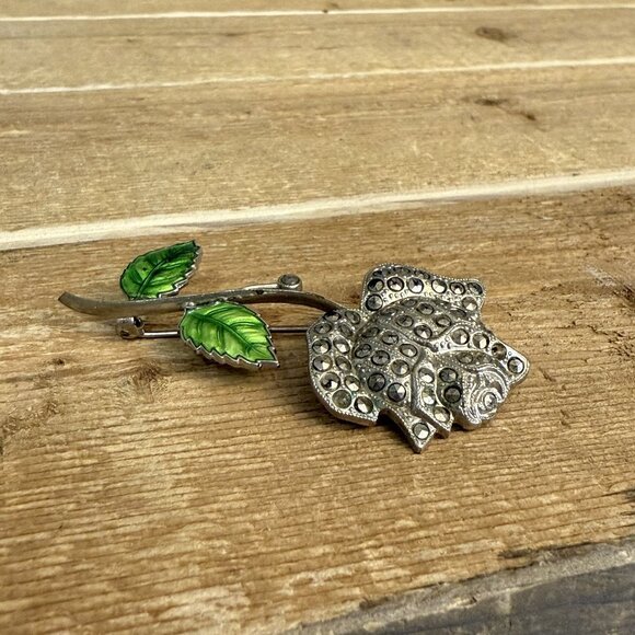 Vintage Pot Metal Flower Floral Rhinestone Enamel Brooch - Picture 2 of 7